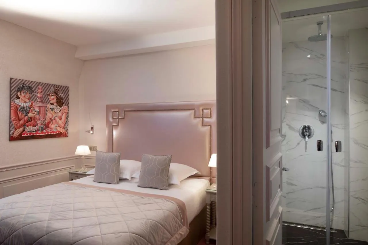 Hotel & Saint-jacques Paris
