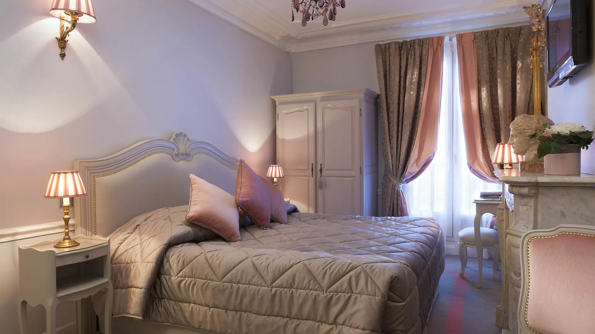 Hotel & Saint-jacques Paris